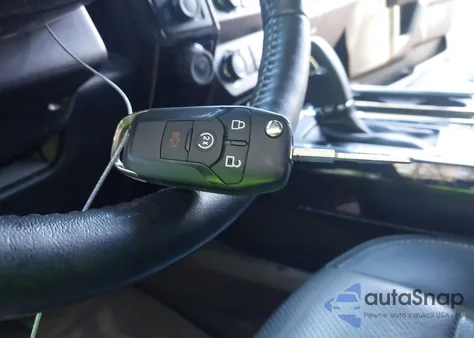 2019 Ford F-150 Xlt z USA, uszkodzony, nr VIN 1FTEW1E57KKD52708